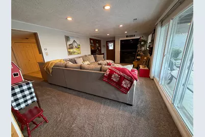 2550 S Peach St E, Perry, UT 84302 - Photo 32