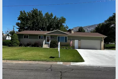 1026 W 3800 St N, Pleasant View, UT 84414 - Photo 2