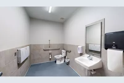 6 N Lake Powell Blvd, Page, AZ 86040 - Photo 22