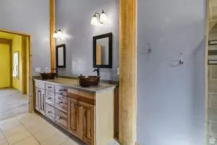 630 E Bullberry Ln, Teasdale, UT 84773 - Photo 30