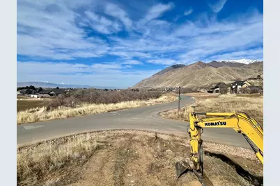 2056 E Maple Hills Ln, Mapleton, UT 84664 - Photo 6