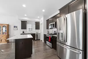 1683 S Haven Pkwy W, West Haven, UT 84401 - Photo 6