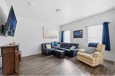 1683 S Haven Pkwy W, West Haven, UT 84401 - Photo 16