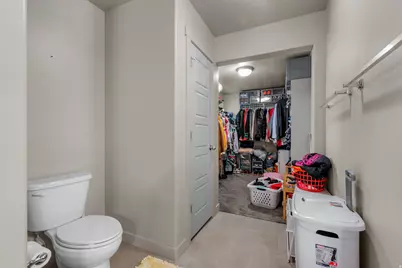 8417 S Otter Creek Dr, West Jordan, UT 84081 - Photo 18