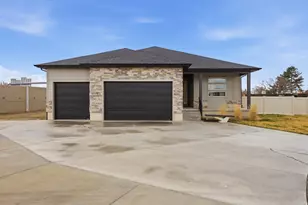 2397 W Marvs Cv, West Valley, UT 84119 - Photo 2