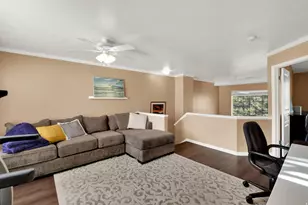 56 W 200 N, Centerville, UT 84014 - Photo 14