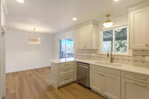 2095 E Rolling Knolls Way S, Salt Lake City, UT 84121 - Photo 6