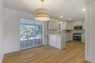 2095 E Rolling Knolls Way S, Salt Lake City, UT 84121 - Photo 8