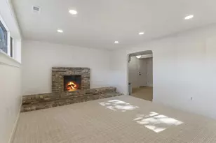 2095 E Rolling Knolls Way S, Salt Lake City, UT 84121 - Photo 14