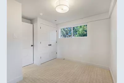 2095 E Rolling Knolls Way S, Salt Lake City, UT 84121 - Photo 18