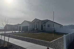 244 S Bing Cherry Way, Grantsville, UT 84029 - Photo 2