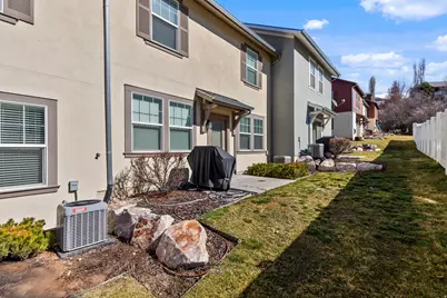 1540 E Primrose Ln, Layton, UT 84040 - Photo 26