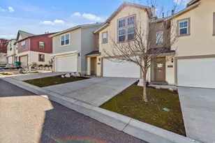 1540 E Primrose Ln, Layton, UT 84040 - Photo 24