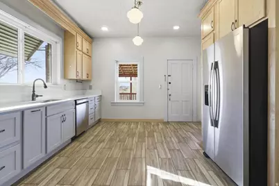 206 S 300 W, Mount Pleasant, UT 84647 - Photo 12