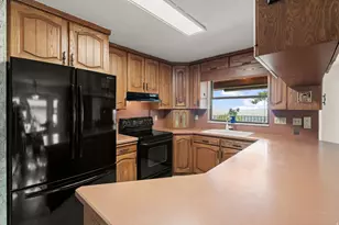 570 S 1800 E, Fruit Heights, UT 84037 - Photo 22