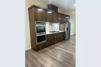 8642 S Cessna Cir, Sandy, UT 84093 - Photo 8