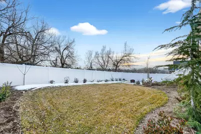 1390 E Orchard Ridge Ln, Kaysville, UT 84037 - Photo 36