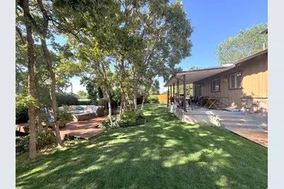 4090 S Monarch Way E, Holladay, UT 84124 - Photo 36