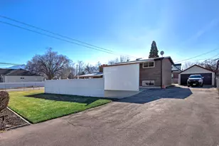 5726 S 700 W, Salt Lake City, UT 84123 - Photo 4
