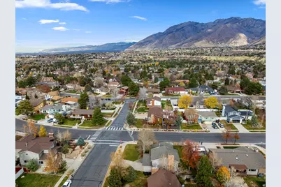 8931 S Quail Hollow Dr, Sandy, UT 84093 - Photo 34