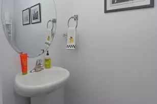 920 E Queensmill Ln, Salt Lake City, UT 84106 - Photo 10