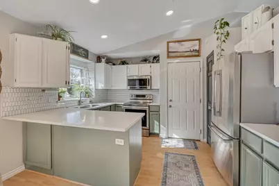 4689 W Helenic Ln, West Jordan, UT 84088 - Photo 8