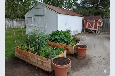 4689 W Helenic Ln, West Jordan, UT 84088 - Photo 30