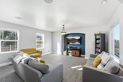 75 S Hillside Dr, Elk Ridge, UT 84651 - Photo 4