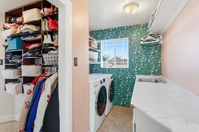 75 S Hillside Dr, Elk Ridge, UT 84651 - Photo 54