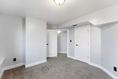 75 S Hillside Dr, Elk Ridge, UT 84651 - Photo 36