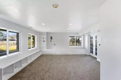 75 S Hillside Dr, Elk Ridge, UT 84651 - Photo 24