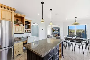 75 S Hillside Dr, Elk Ridge, UT 84651 - Photo 8