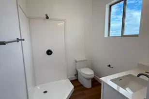 1336 E Lone Rock View Dr, Big Water, UT 84741 - Photo 4