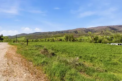 [Address not provided], Eden, UT 84310 - Photo 14