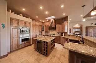 100 S Joe Wilson Dr, Moab, UT 84532 - Photo 28