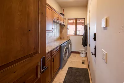 100 S Joe Wilson Dr, Moab, UT 84532 - Photo 52