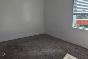 875 S Depot St, Clearfield, UT 84015 - Photo 14