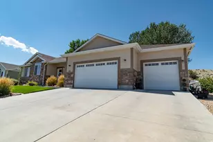 127 N Balsam Wy, Price, UT 84501 - Photo 4