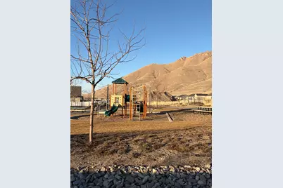 2045 E Mine Rock Rd, Lake Point, UT 84074 - Photo 26