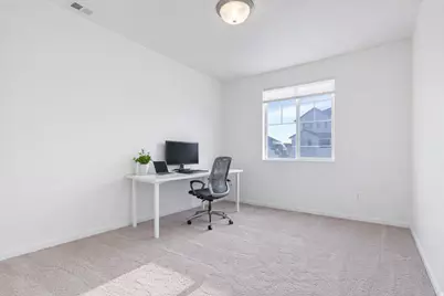 5492 North Yeager Ln N, Eagle Mountain, UT 84005 - Photo 10