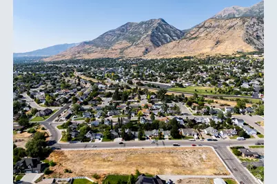 150 E 800 N #2, Lindon, UT 84042 - Photo 14