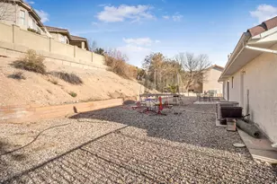 1787 S Pt Dr, Saint George, UT 84790 - Photo 28