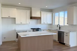 6934 Pointe Cedar Ln, West Jordan, UT 84081 - Photo 2