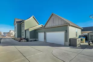 317 W Founders Blvd, Saratoga Springs, UT 84045 - Photo 4