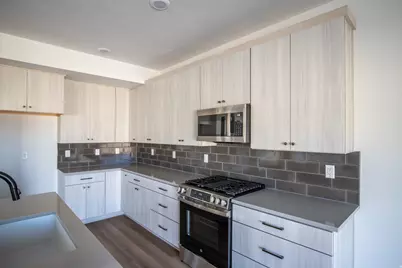 1075 W Audrey Ln S #6, Woods Cross, UT 84087 - Photo 6