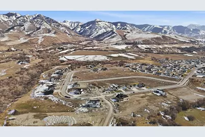 684 Cherry Pkwy #26, Richmond, UT 84333 - Photo 16