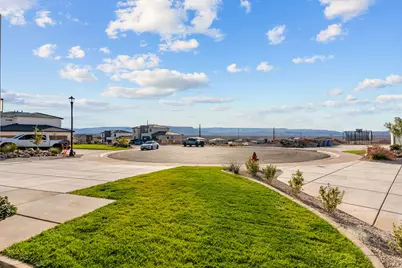 6181 S White Bee Cir, Saint George, UT 84790 - Photo 6