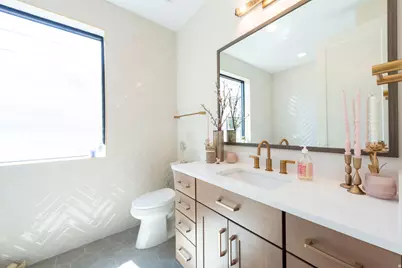 4445 S Holladay Park Ln, Holladay, UT 84124 - Photo 12