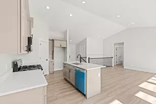 886 E 100 S, Mount Pleasant, UT 84647 - Photo 8