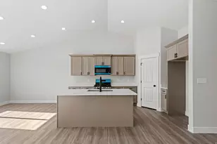 886 E 100 S, Mount Pleasant, UT 84647 - Photo 6